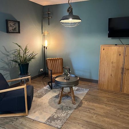 In De Hei Bed & Breakfast Mariahout Bagian luar foto