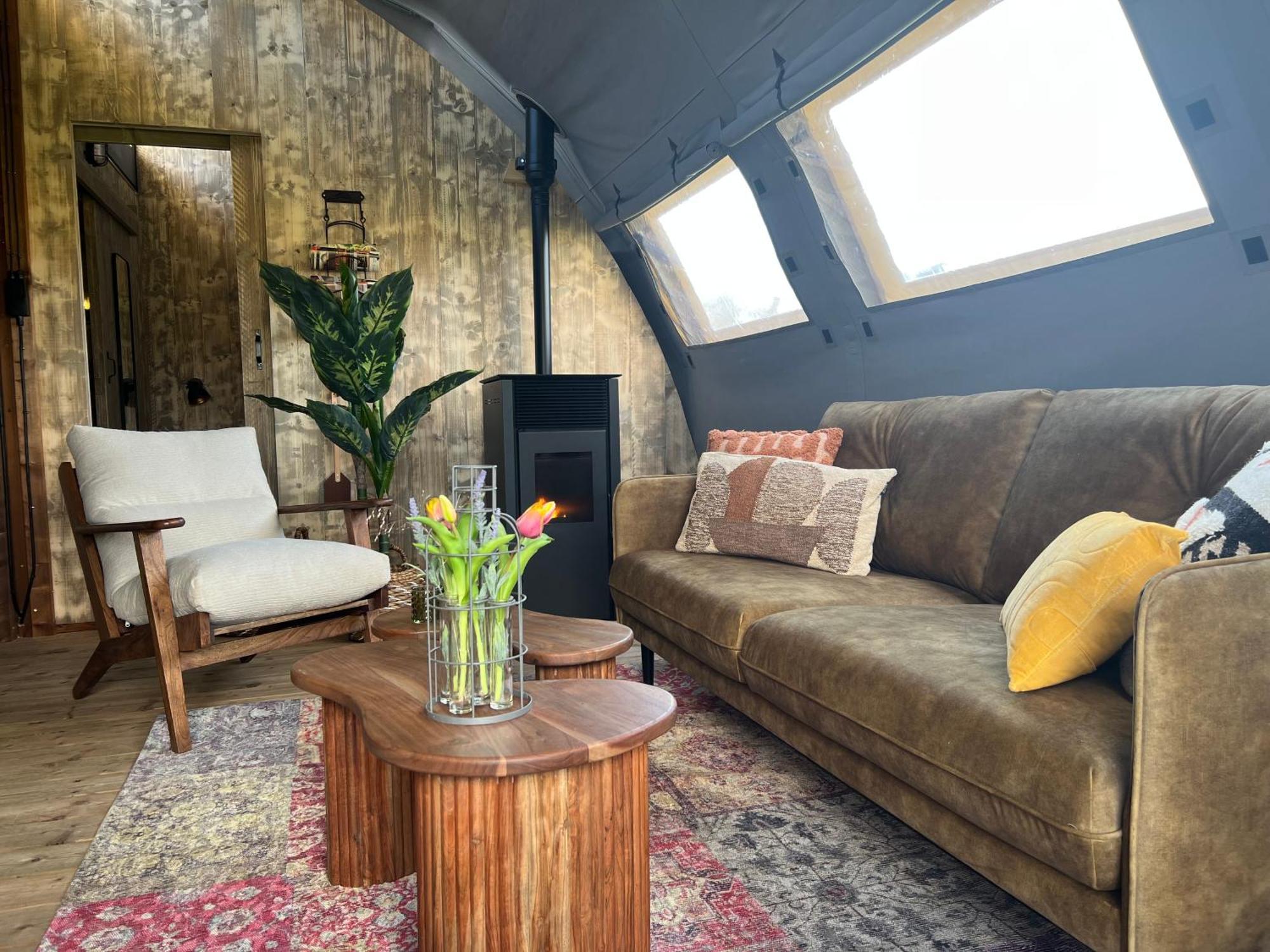 In De Hei Bed & Breakfast Mariahout Bagian luar foto