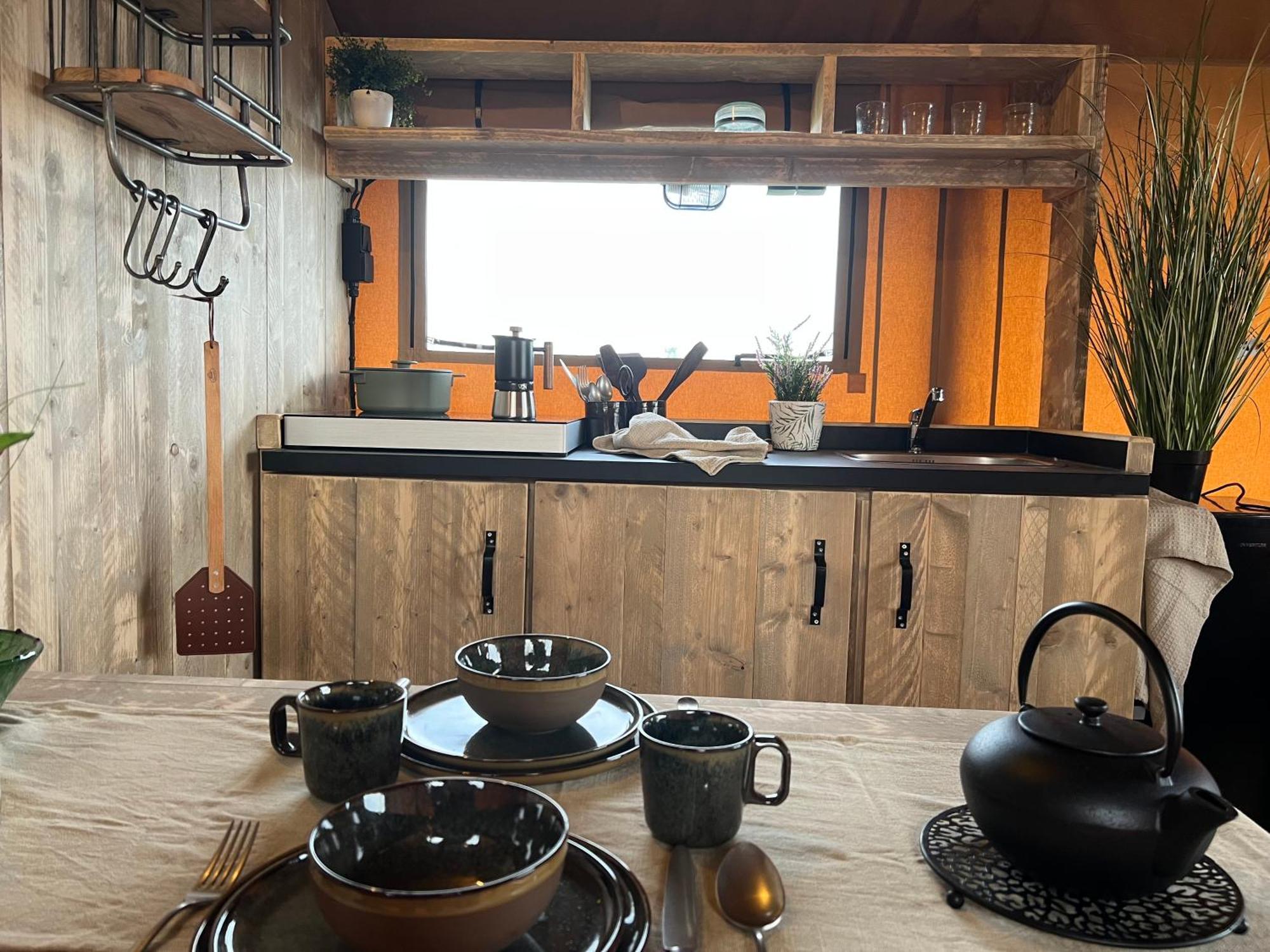 In De Hei Bed & Breakfast Mariahout Bagian luar foto